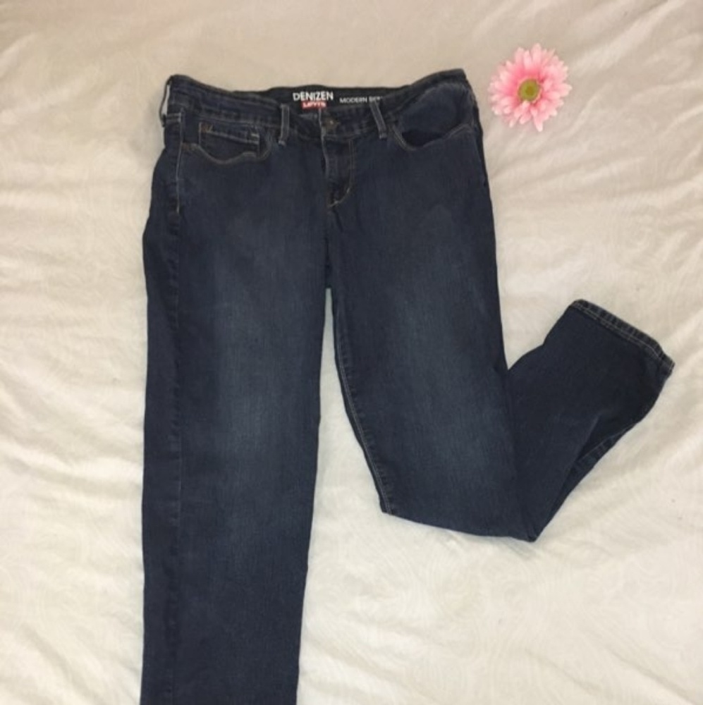Levi's Dark Blue Skinny Jeans